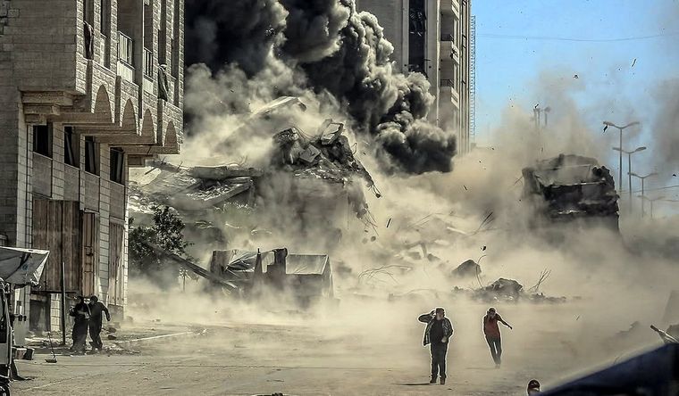 Israel aumenta sus ataques en Gaza.