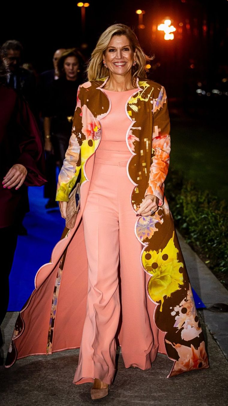El look colorido con el que Máxima Zorreguieta abrió la Semana del Diseño Holandesa. El look colorido con el que Máxima Zorreguieta abrió la Semana del Diseño Holandesa.