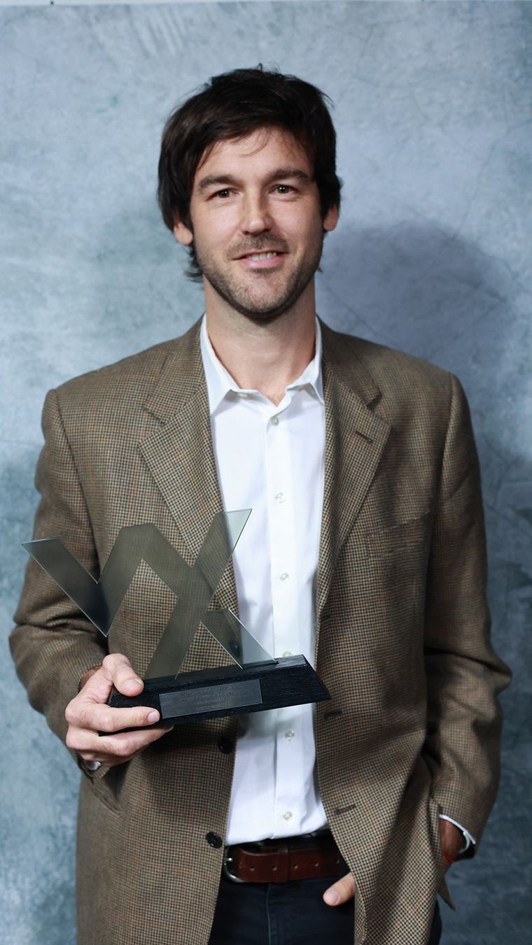(Ignacio López recogió el premio a Mejor Etiqueta de Vino, por Universo Paralelo - Bodegas López (Ignacio López recogió el premio a Mejor Etiqueta de Vino, por Universo Paralelo - Bodegas López