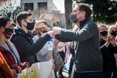 diego santilli se mostro en campana junto a un radical vidalista