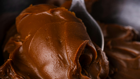 Esta crema de chocolate es una receta totalmente deliciosa Esta crema de chocolate es una receta totalmente deliciosa