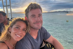 Chris Hemsworth salió con su esposa, Elsa Pataky, y su hijos a practicar un deporte acuático estrella en sus vacaciones familiares. Foto: Instagram @elsapataky