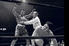 El round 15, fatal para el argentino; el festejo de Alí.