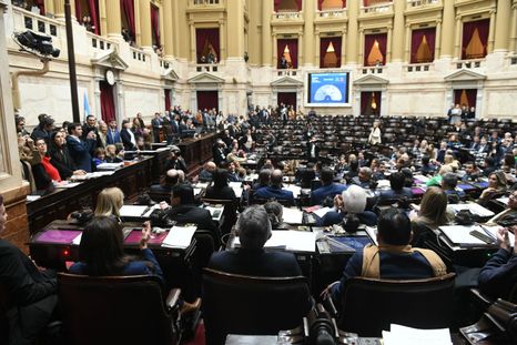 cuantos pendrives de diferencia: el caso adorni se lleva todas las ironias de la sesion en diputados cuantos pendrives de diferencia: el caso adorni se lleva todas las ironias de la sesion en diputados