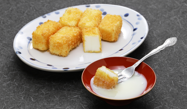 Aunque se asocia principalmente con el norte de España, especialmente Castilla y León, esta receta es popular en casi todas las regiones españolas, cada una con su propia versión.