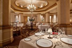 Victoria & Alberts en Disney resort Foto: Disney resort