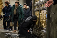 A partir de esta Nochebuena la puerta santa de la Basílica de San Pedro abrirá sus puertas a los peregrinos. Foto: GETTY IMAGES