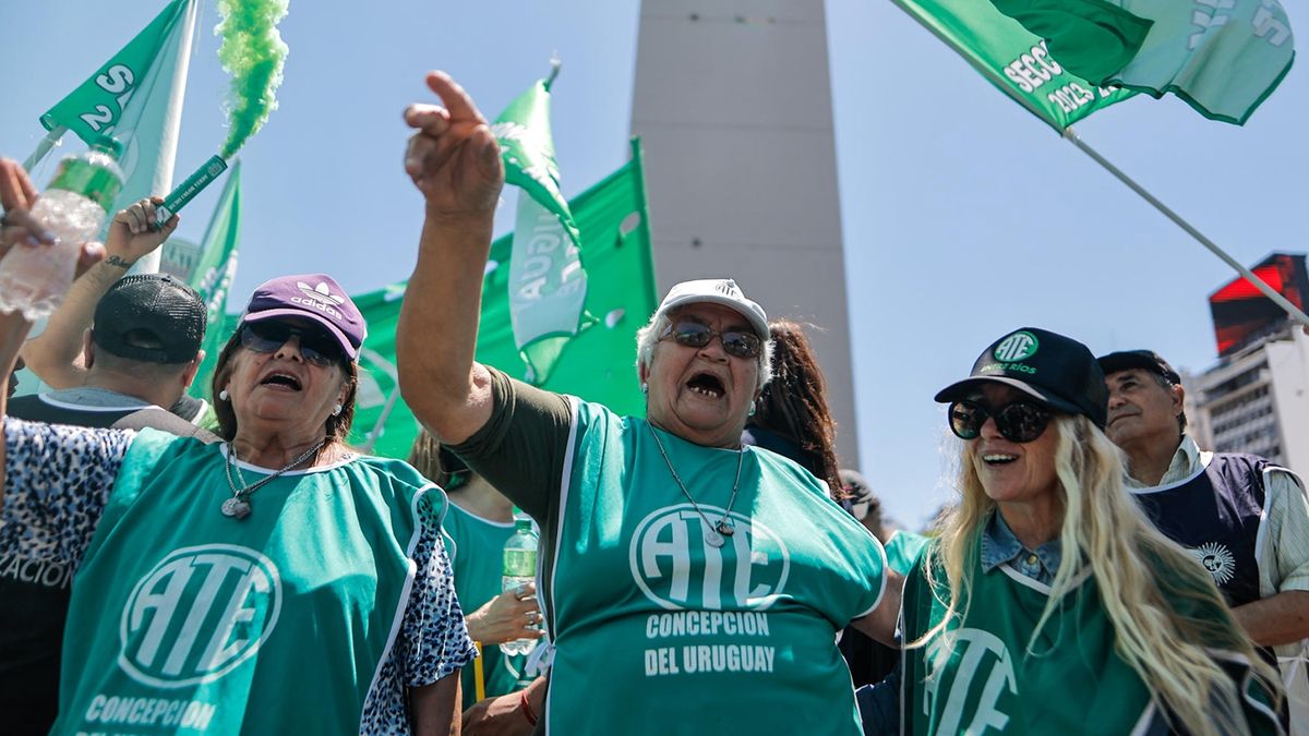 Paro nacional de ATE: desde qué hora rige y cómo afecta a los vuelos