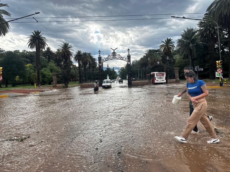Mendoza bajo el agua.&nbsp;