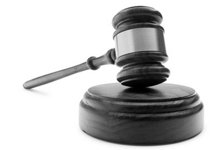 Demasiados aspectos desfavorables hacen inviable la defensa de la magistrada.