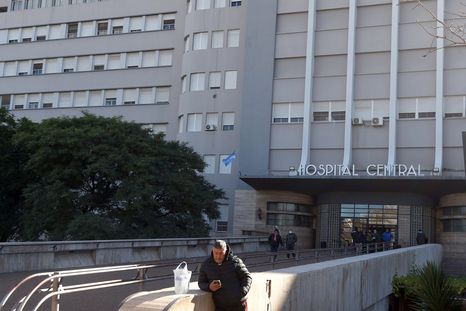 Las mujeres terminaron internadas en el Hospital Central.&nbsp;