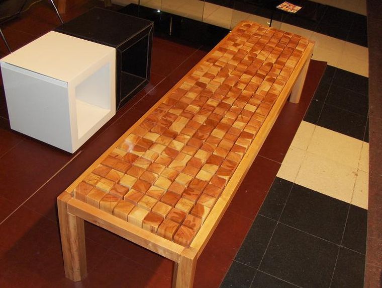 Una de las mesas de esta notable exposición.