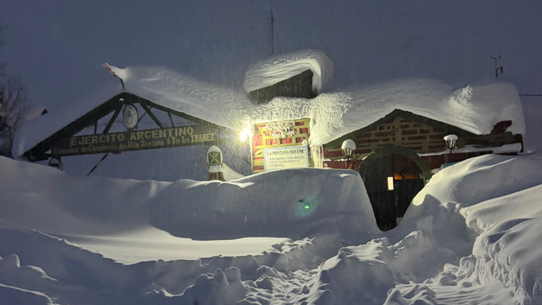 Puente del Inca tras cinco días de nevadas.&nbsp;
