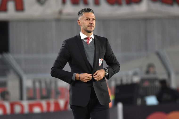 Demichelis prepara el equipo para visitar a Vélez. Foto: Archivo