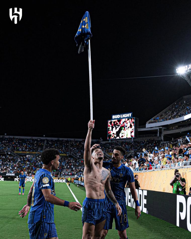 El Al Hilal quiere levantar su bandera y estar en lo más alto del Mundial de Clubes FIFA 2025. El Al Hilal quiere levantar su bandera y estar en lo más alto del Mundial de Clubes FIFA 2025.