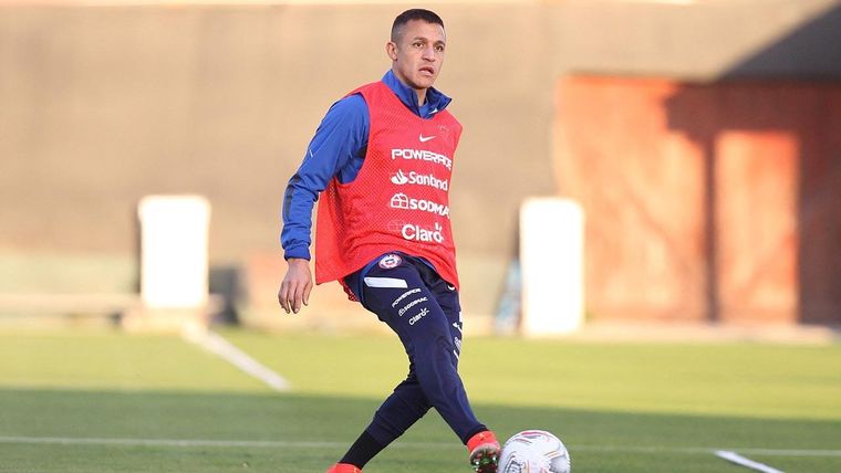 Chile cruza los dedos para que su figura esté en los cuartos Foto: @LaRoja