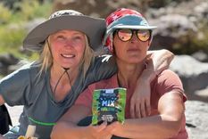 Azul y Guadualupe Vieiro en la travesía para rescatar la mochila de su padre, Guillermo, fallecido en la zona 40 años atrás. Foto: BBC