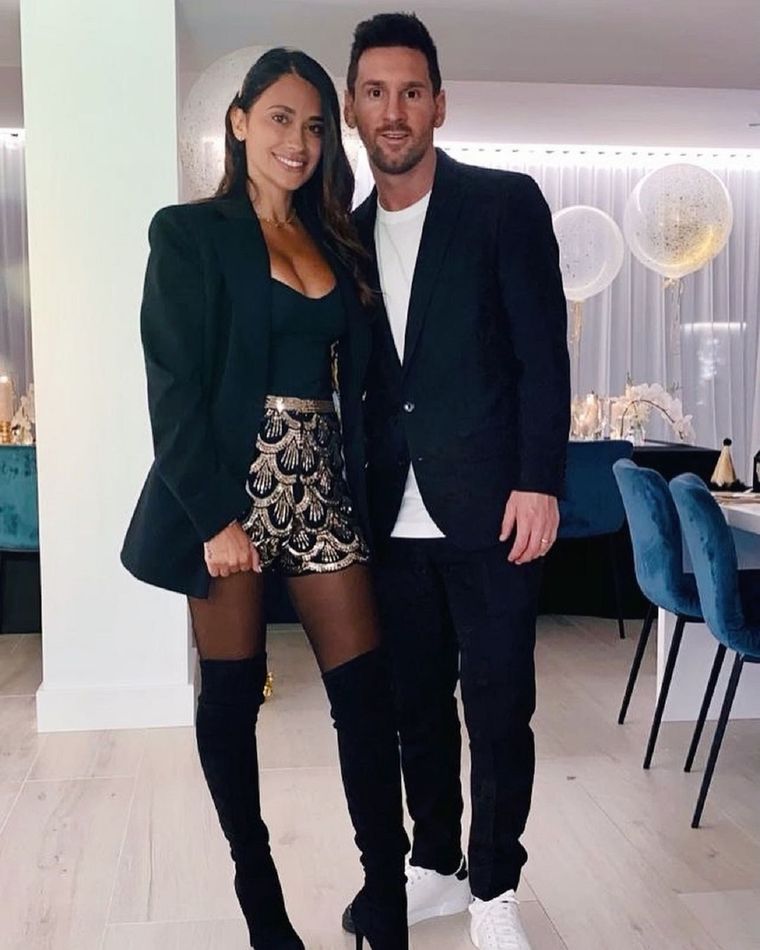 Antonela Roccuzzo y Lionel Messi. Foto: Instagram