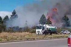 Los incendios en Bariloche continúan sin tregua. Foto: Captura de video Los incendios en Bariloche continúan sin tregua. Foto: Captura de video