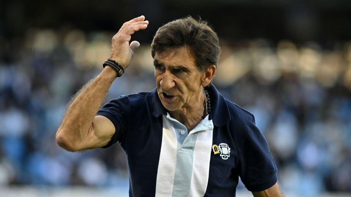 La desmedida sanción de la Conmebol a Gustavo Costas que causó sorpresa en Racing