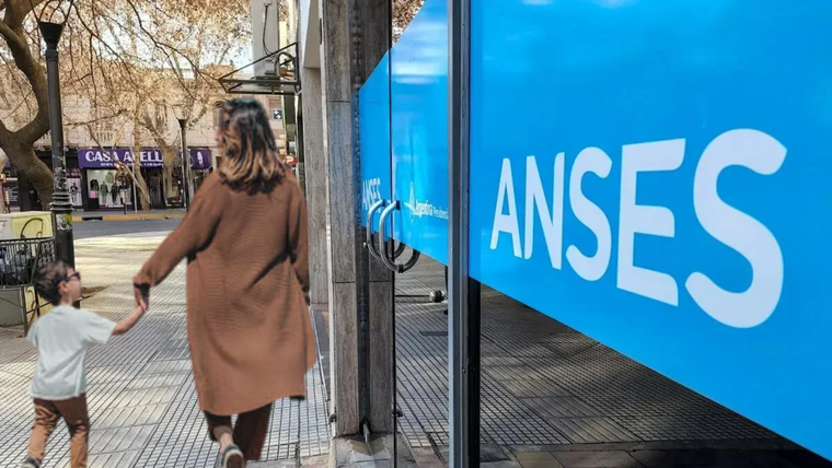 Estas prestaciones quedaron fuera del beneficio de aguinaldo de Anses. Foto: Anses