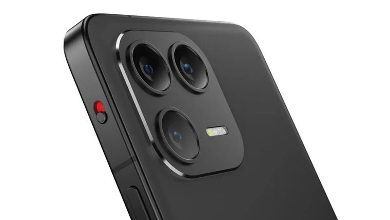 HIROH apuesta por un diseño premium con hardware digno de un gama alta. HIROH apuesta por un diseño premium con hardware digno de un gama alta.