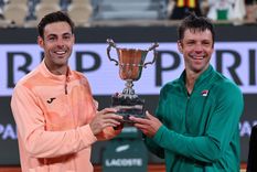 Horacio Zeballos y Marcel Granollers son los campeones del Roland Garros. Horacio Zeballos y Marcel Granollers son los campeones del Roland Garros.