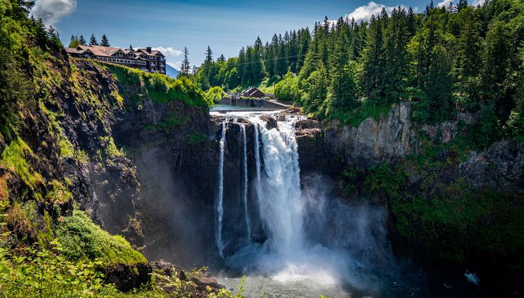 A menos de una hora de Seattle, sede del Mundial 2026, Snoqualmie ofrece cascadas, bosques y paisajes que contrastan con la intensidad de los estadios. A menos de una hora de Seattle, sede del Mundial 2026, Snoqualmie ofrece cascadas, bosques y paisajes que contrastan con la intensidad de los estadios.