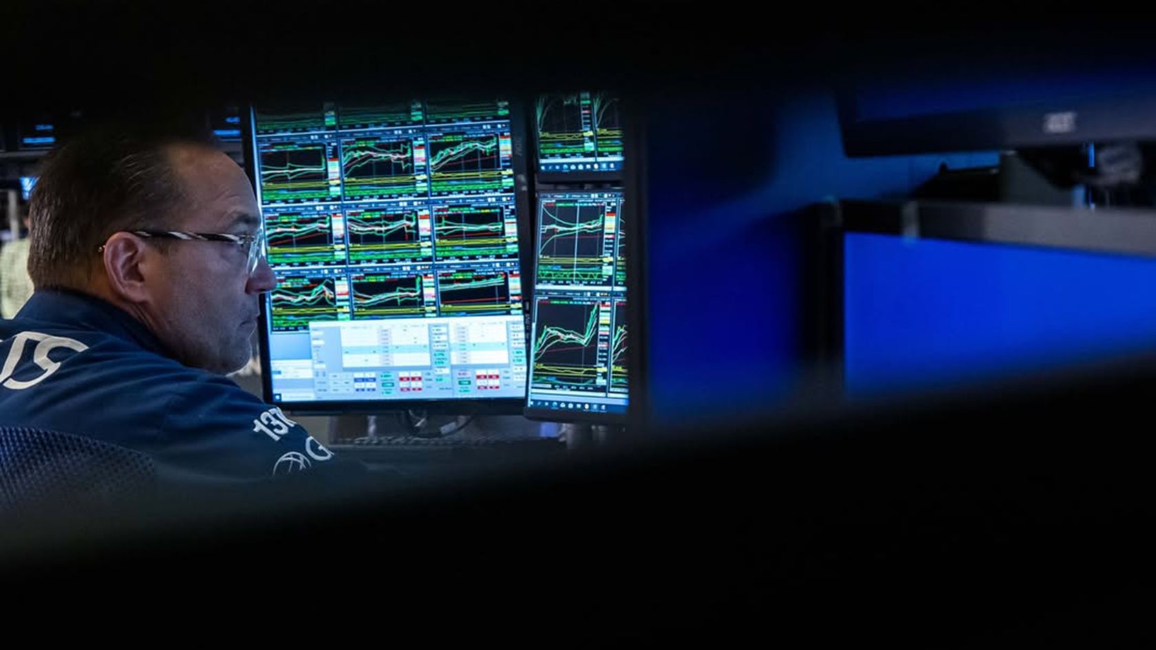 El riesgo país supera los 650 puntos, mientras los bonos y las acciones caen en Wall Street