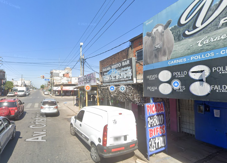 El pool está ubicado en avenida Cristianía y calle Maciel, en Ciudad Evita.&nbsp;