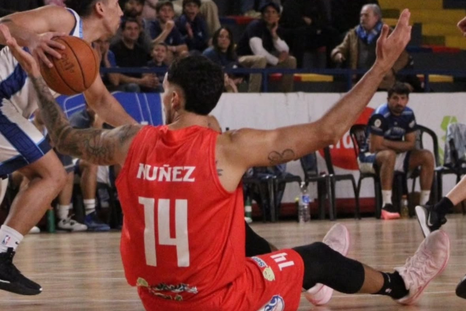 Huracán Las Heras venció a San Martín y está en semifinales de la Liga Federal de básquet. Huracán Las Heras venció a San Martín y está en semifinales de la Liga Federal de básquet.