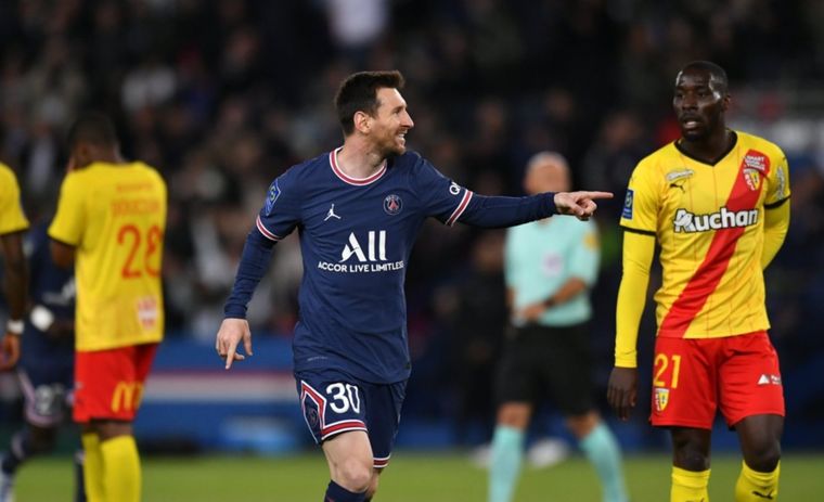 Messi volvió a festejar a nivel clubes y sumo un nuevo título, el primero con el PSG.