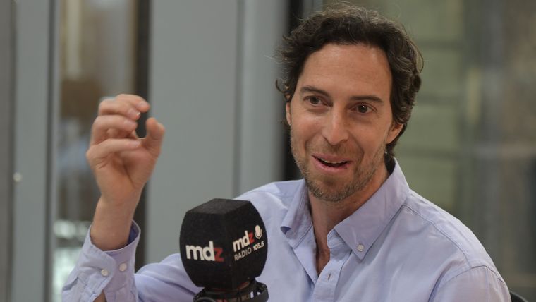 El oftalmólogo Roger Zaldivar.