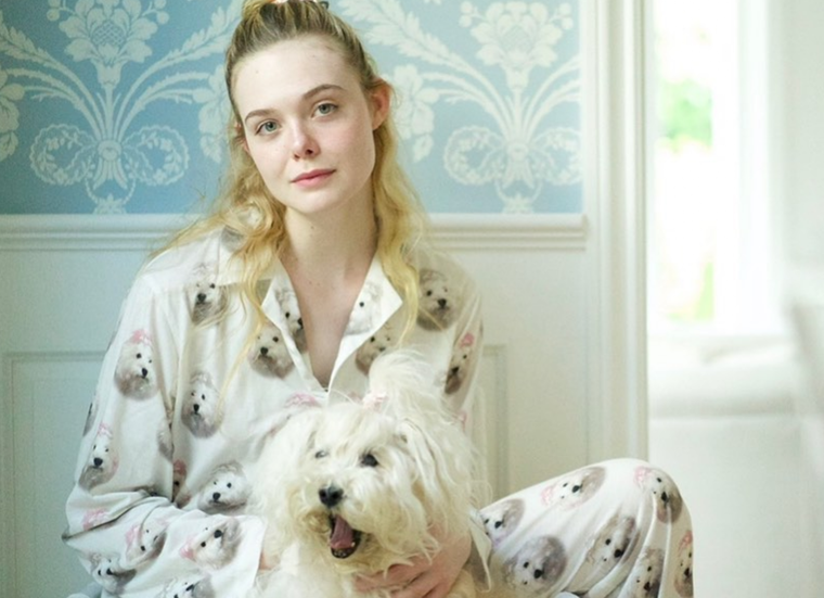 Elle Fanning nació el 9 de abril y es de aries.