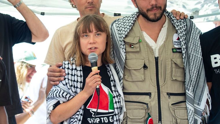 Greta Thunberg no piensa quedarse de brazos cruzados.