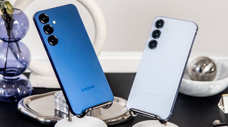 Samsung adelantó el Black Friday: el Galaxy S25 baja a $2.259.999 y ofrece un ahorro directo de $390.000. Samsung adelantó el Black Friday: el Galaxy S25 baja a $2.259.999 y ofrece un ahorro directo de $390.000.