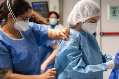 La intención es mejorar los sueldos del personal de salud de los hospitales porteños Foto: Télam