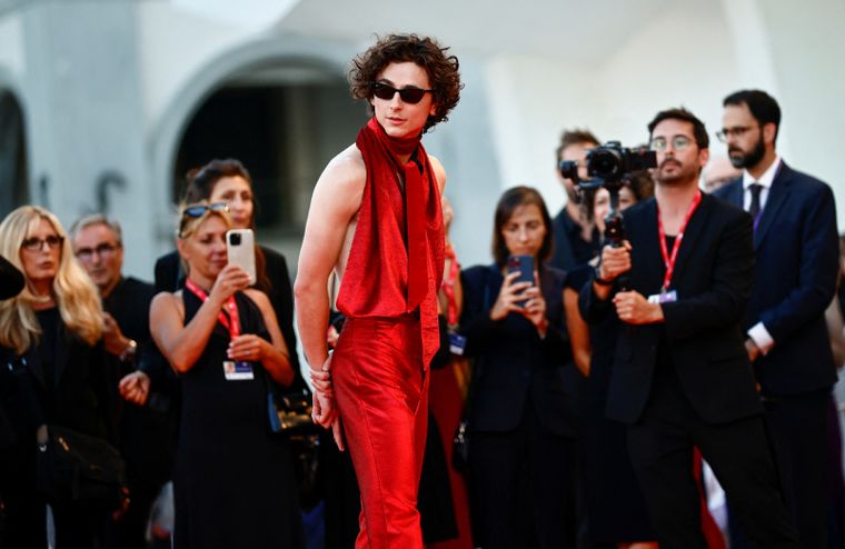 Foto: https://www.infobae.com/america/entretenimiento/2022/09/15/nada-de-drogas-duras-o-peliculas-de-superheroes-el-consejo-de-leonardo-dicaprio-a-timothee-chalamet/