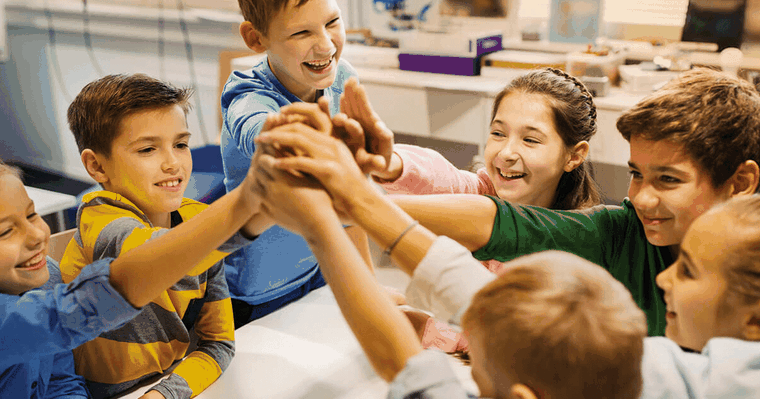 Los docentes siempre construimos cerebros y la responsabilidad es enorme. Los docentes siempre construimos cerebros y la responsabilidad es enorme.