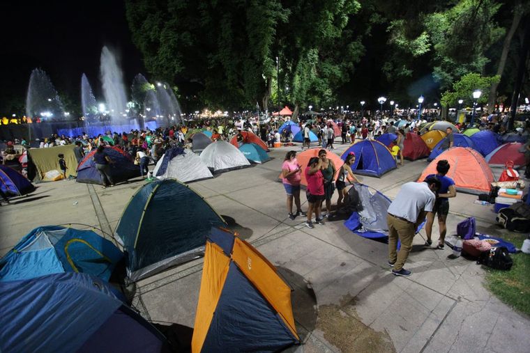 Este miércoles, organizaciones sociales que participaron de la Marcha Piquetera Nacional realizarán un acampe en Plaza de Mayo. Foto: MDZ