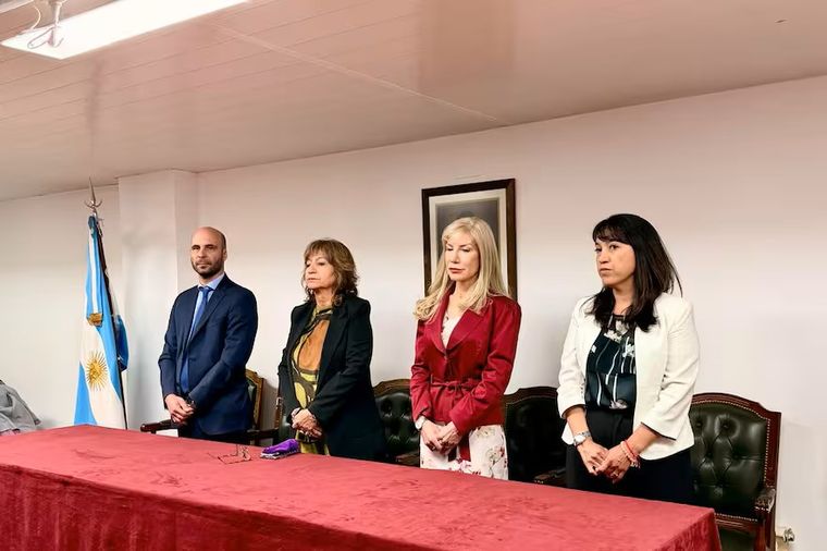 Los jueces del Tribunal Superior de Santa Cruz, Fernando Basanta, María de los Ángeles Mercau, Reneé Fernández y Paula Ludueña.
