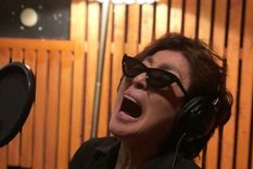 Yoko Ono, la eterna viuda de John Lennon, hoy lleva una vida apacible alejada de la ciudad de New York Foto: Yoko Ono / Instagram