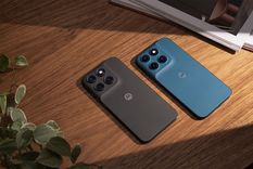 Los nuevos moto g77 y moto g67 de Motorola llegan con un diseño sofisticado para la gama media.