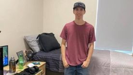 El acusado estudió en la Universidad Estatal de Utah. El acusado estudió en la Universidad Estatal de Utah.