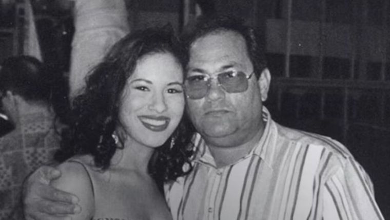 Se trata del padre de la exitosísima Selena. Se trata del padre de la exitosísima Selena.