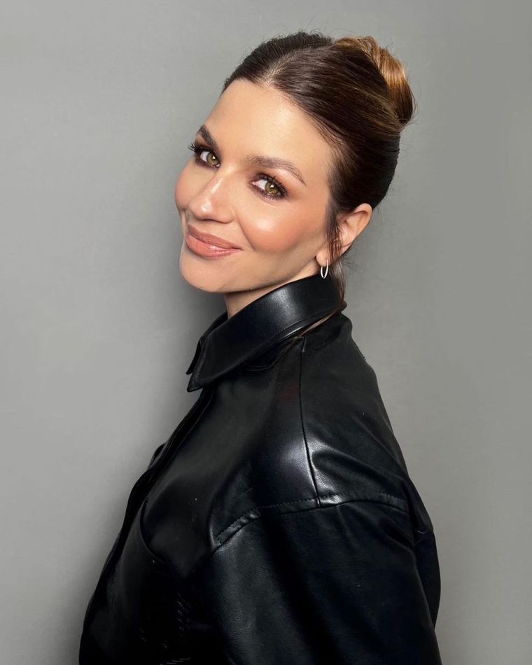 Encuentra tu conjunto de cuero ideal gracias al look inspiración de Marcela Kloosterboer Foto: Instagram