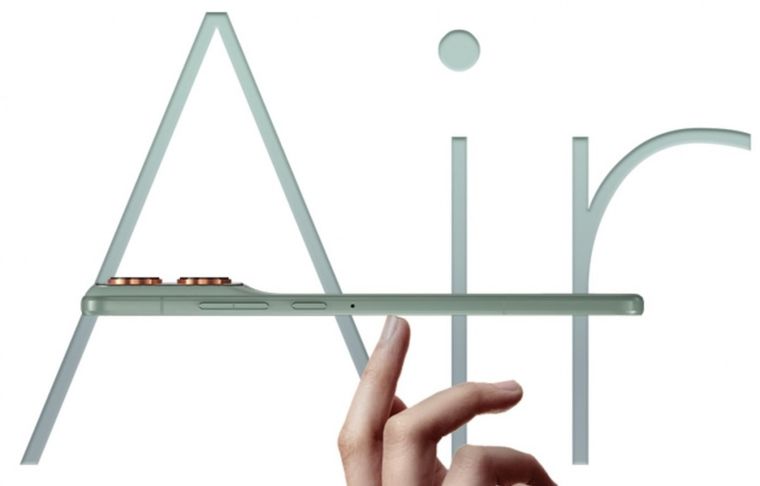 La batalla de los ultradelgados: 5.99mm del Motorola vs 5.8mm del Samsung Galaxy S25 Edge. La batalla de los ultradelgados: 5.99mm del Motorola vs 5.8mm del Samsung Galaxy S25 Edge.