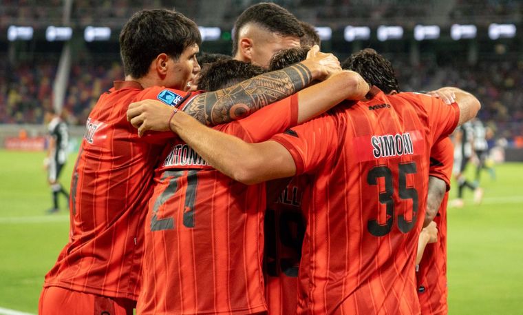 Gimnasia le gan&oacute; 1-0 a Central C&oacute;rdoba en su debut en Primera Divisi&oacute;n.