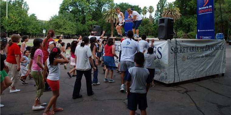 Esta tarde se festeja el día mundial de la salud y la actividad físca. Foto: secretaría de deportes