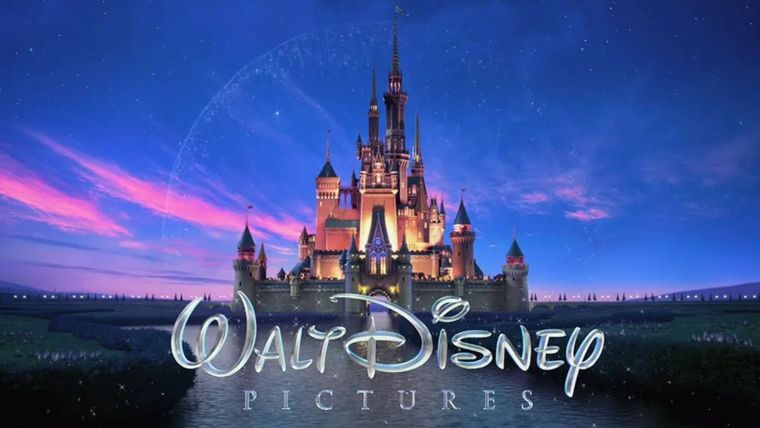 El aclamado director James Cameron continuará explorando el planeta Pandora mediante el uso de tecnologías de filmación de avanzada. / Disney Archivo